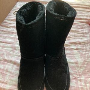 Bearpaw black suede boots